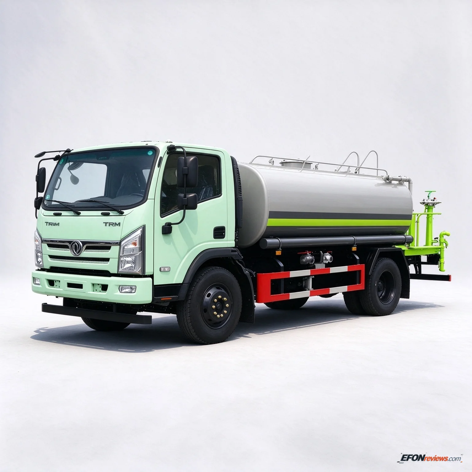 Tri-Ring T3 4×2 Greening Spraying Truck（180hp）-